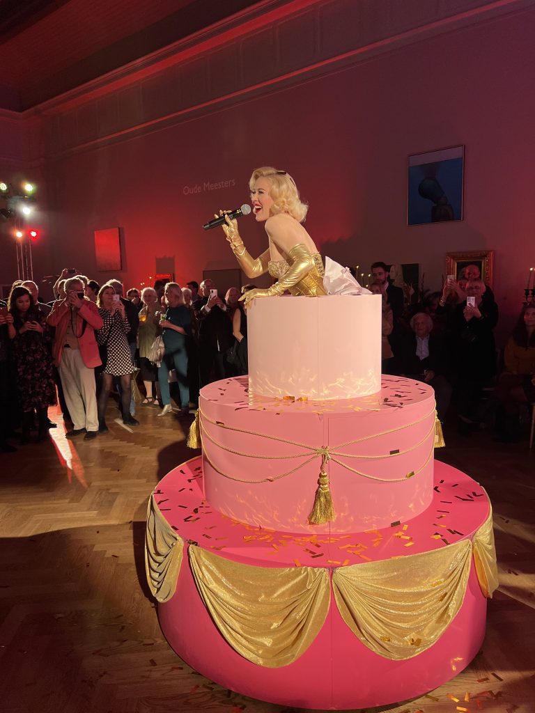 pop out cake act